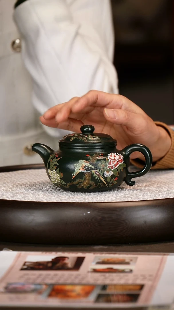 茶壶紫砂c****h【杨建英】绿泥仿古    260CC