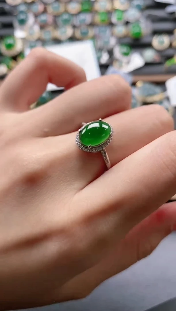 【闪购商品】翡翠戒指银S925镶嵌51511