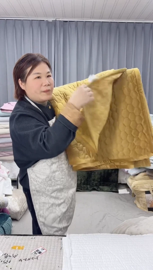 棉金黄三件套绒2.4*2.6