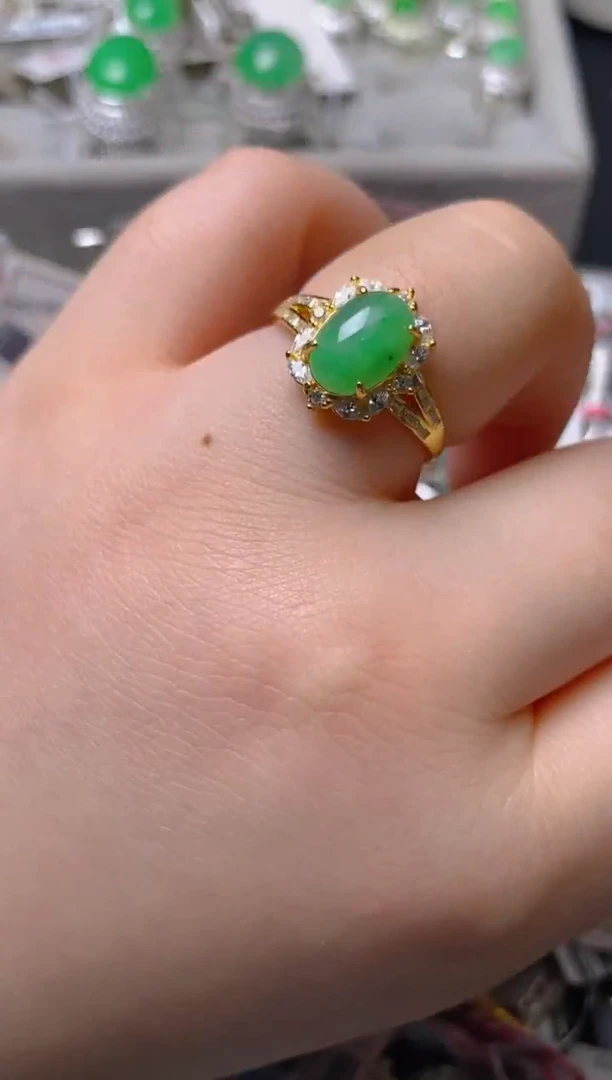 银S925镶嵌戒指翡翠百内无证书