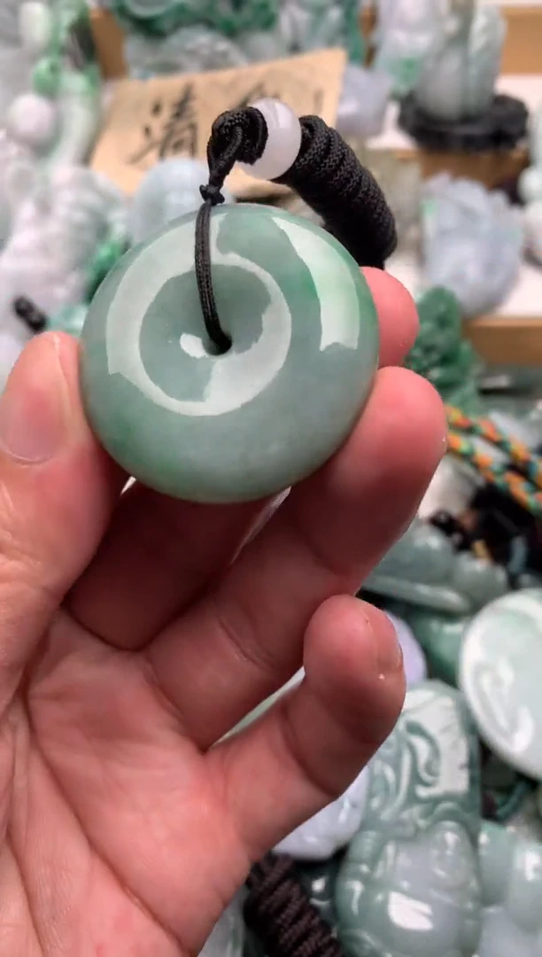 吊坠(不含链)未镶嵌翡翠1