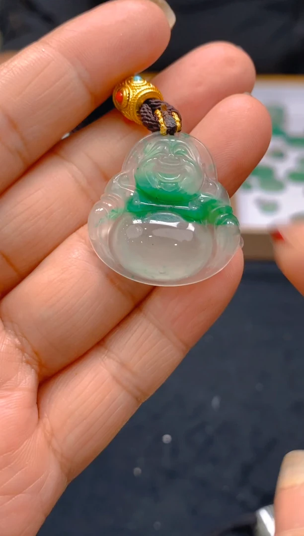 【闪购商品】石英质玉颈饰未镶嵌冰美人非洲翠，假一罚四016