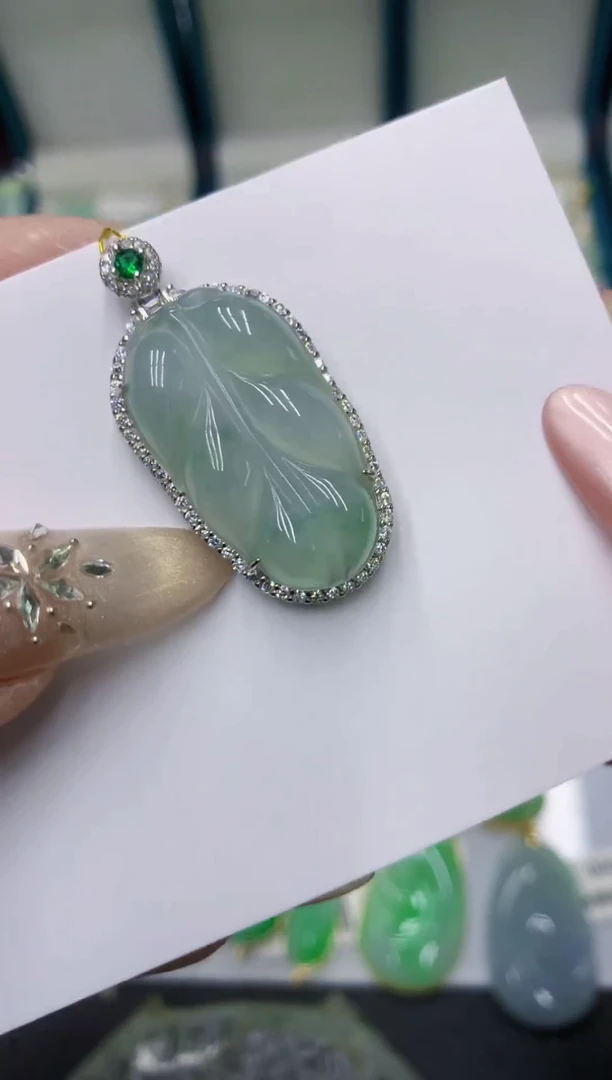 颈饰未镶嵌翡翠11111