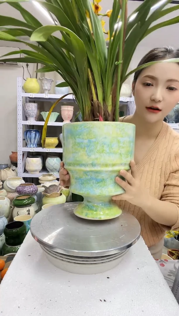 【12.29】花盆链接 高：25  口：18