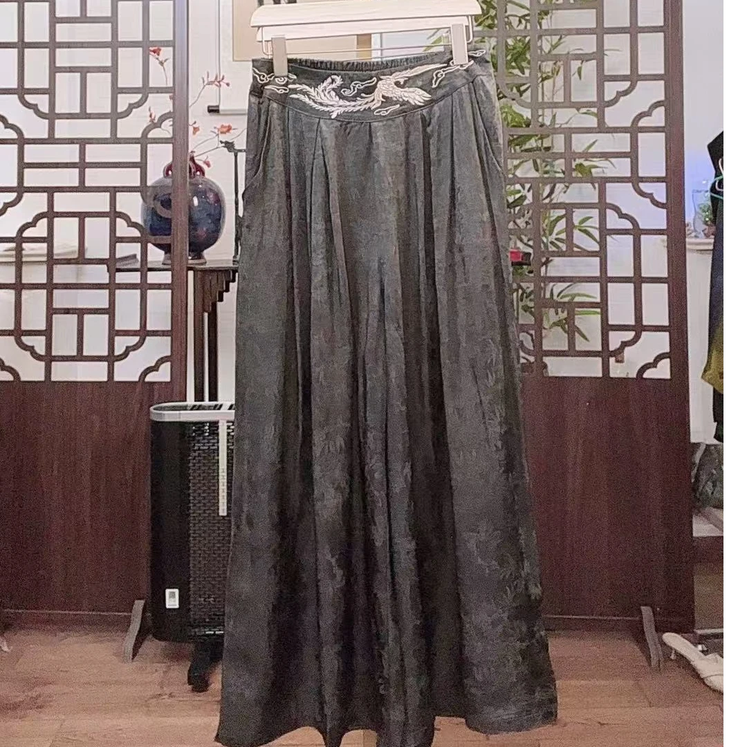 293【凤舞】春季新款时尚减龄气质刺绣女款阔腿裤