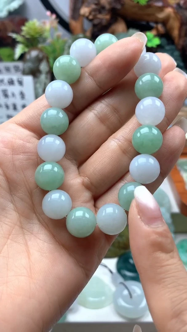 颈饰未镶嵌翡翠天然缅甸A货翡翠