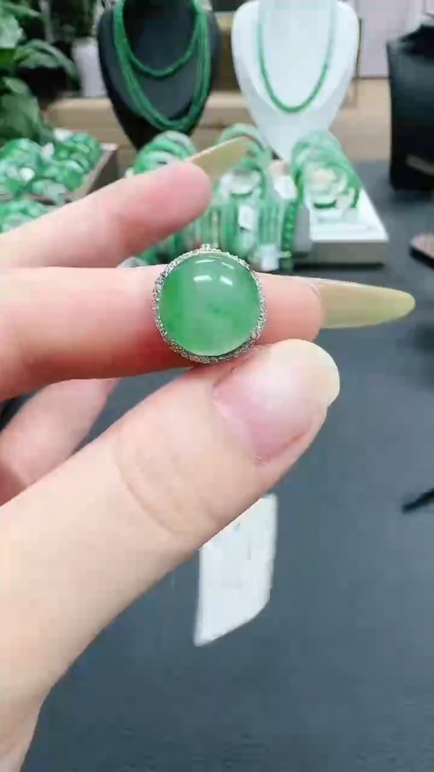 未镶嵌1石英质玉（非洲翠）/9921