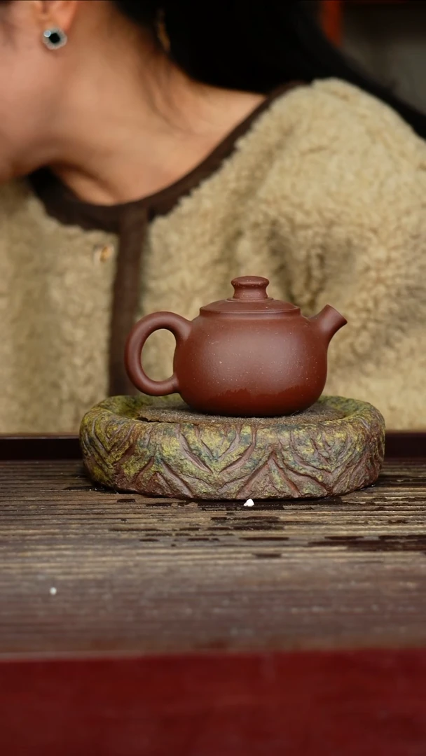 宜兴原矿紫砂壶茶壶宜兴原矿紫砂壶茶壶140C
