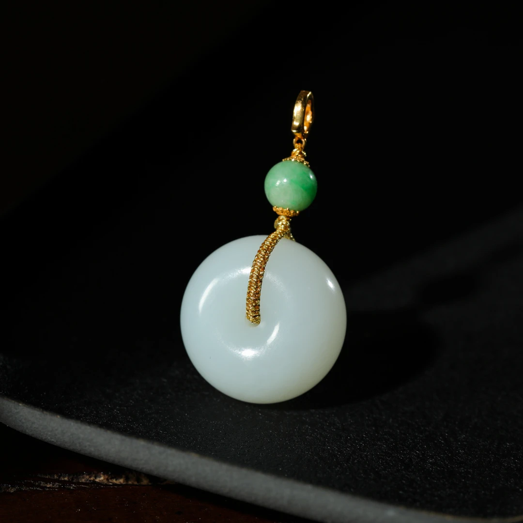 【意婵】典藏级老俄料羊脂白玉平安扣吊坠18K金翡翠-907712