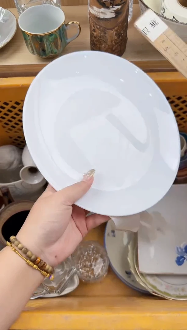 273回流瓷器，默认微瑕，18包邮
