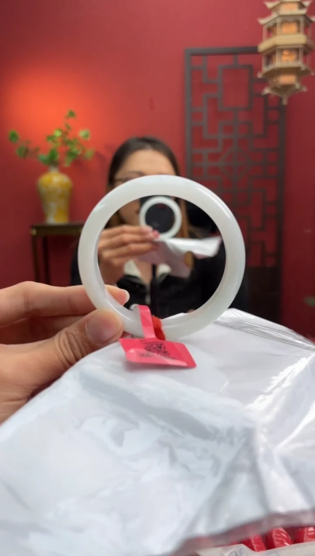 未镶嵌手镯翡翠翡翠手镯4