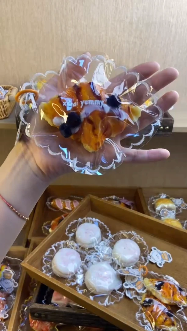 胶制【蓝莓奶油可颂】软袋子全缝边