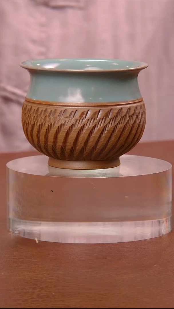 【闪购商品】瓷片重工玉兰杯.............