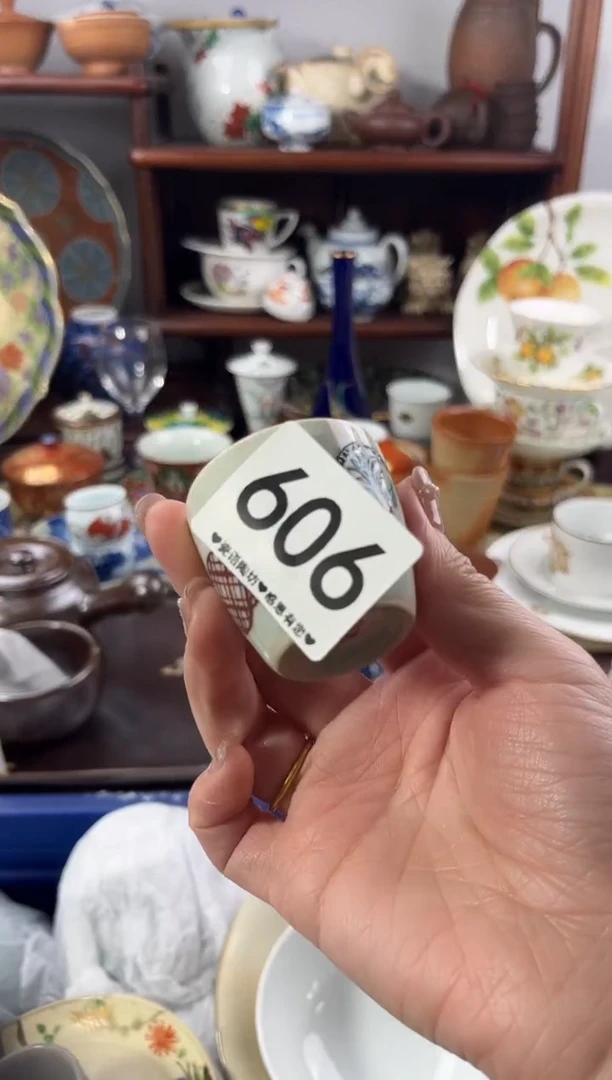 【闪购商品】瓷片606..............