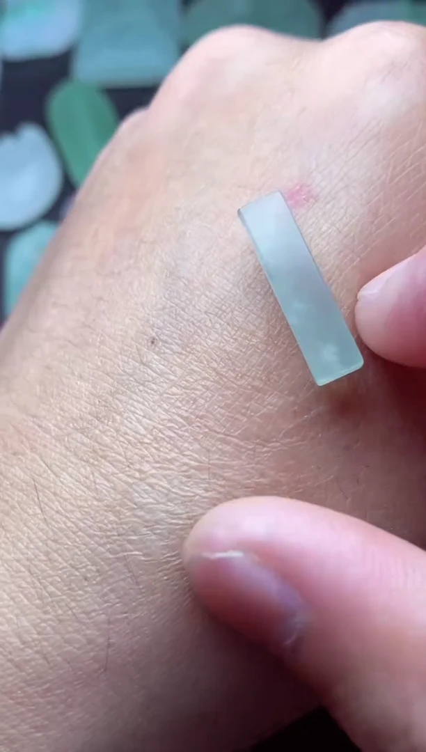 未镶嵌定制翡翠a货翡翠