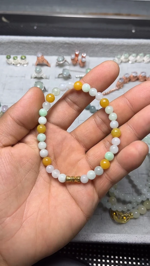 未镶嵌定制翡翠手串