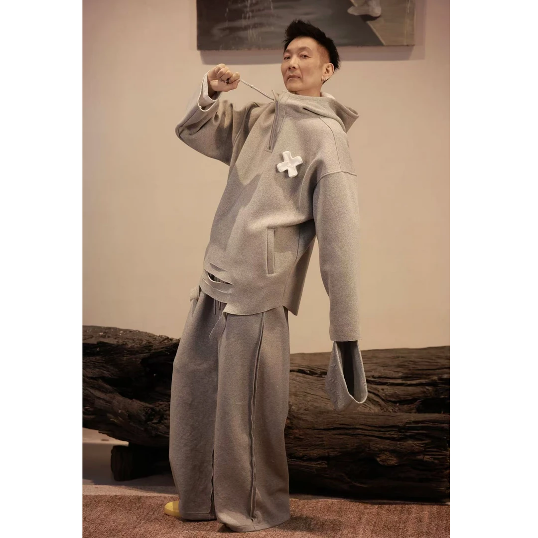 秋冬“加绒”时尚轻奢百搭拼接戴帽卫衣-S2406339