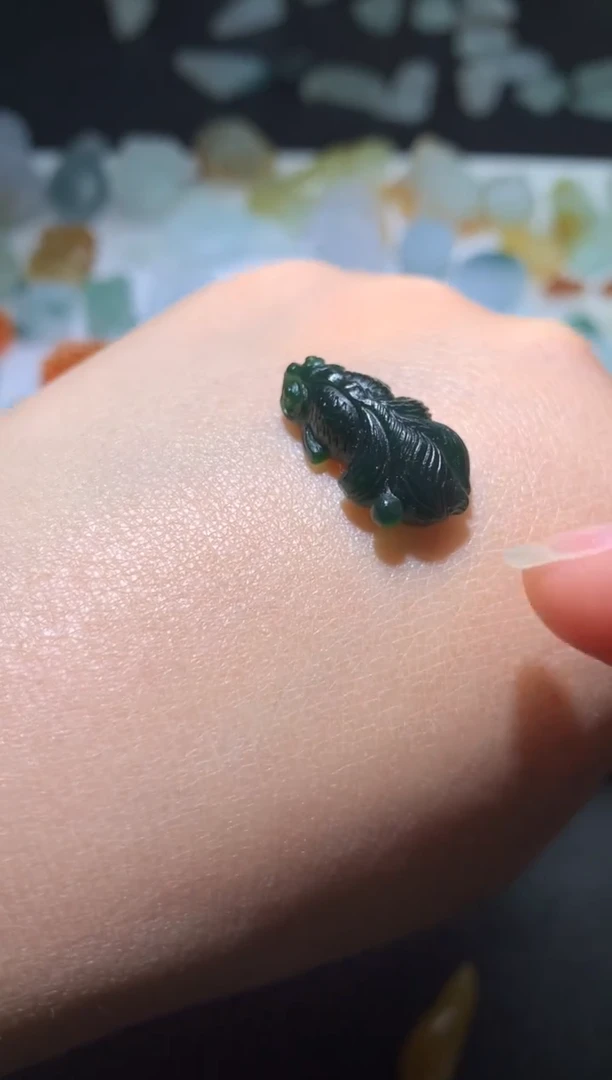 【闪购商品】定制翡翠未镶嵌毛货