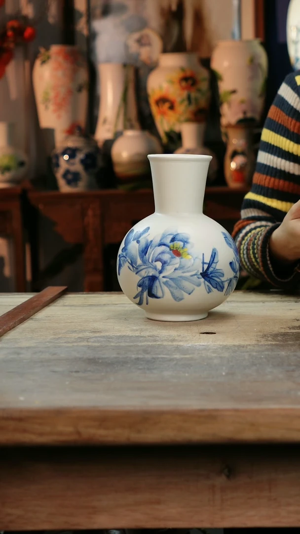 【闪购商品】瓷片景德镇纯手工釉下彩精品花瓶