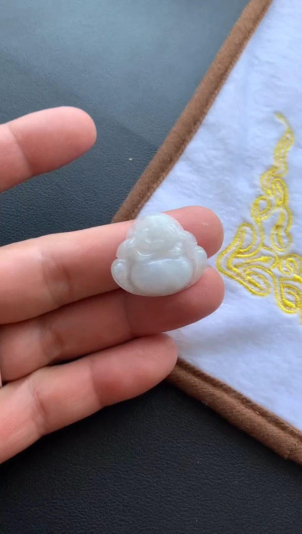 颈饰未镶嵌翡翠2