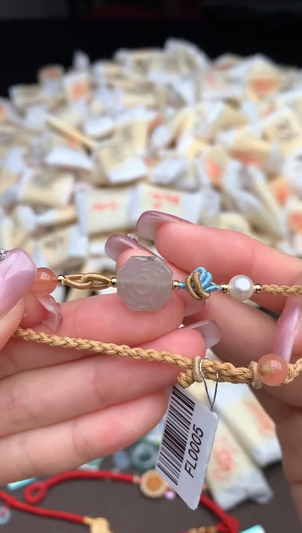 【闪购商品】翡翠手绳未镶嵌—