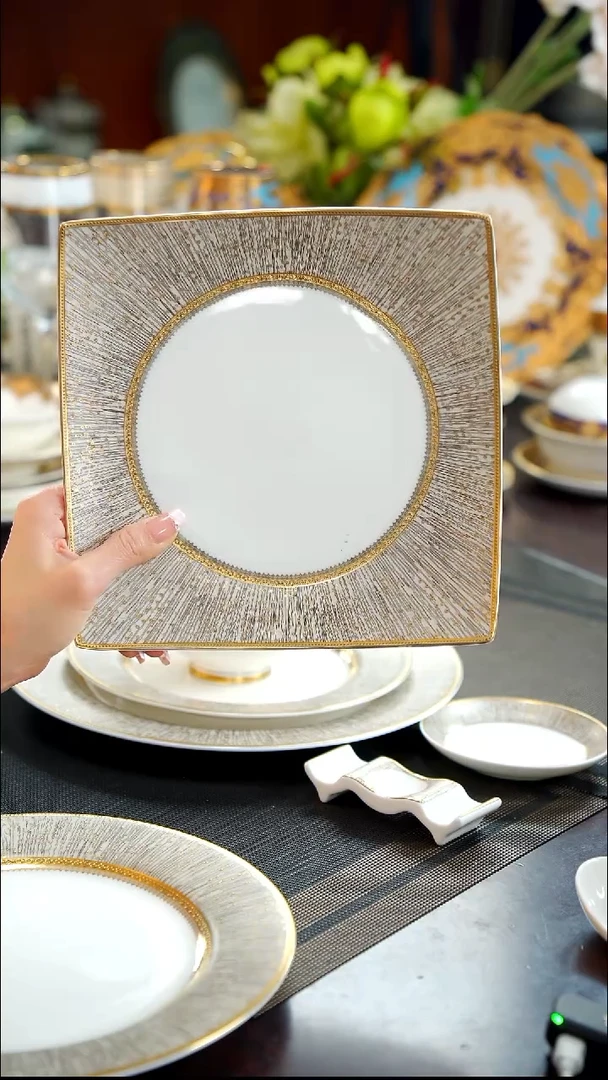 瓷片方平盘  1个