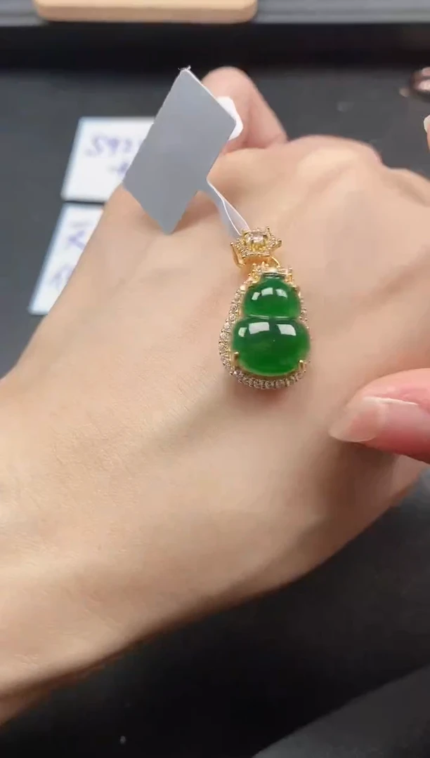 翡翠戒指银S925镶嵌15511