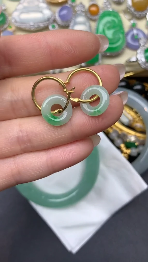 翡翠18K金镶嵌耳饰120-雪姐翡翠天天见