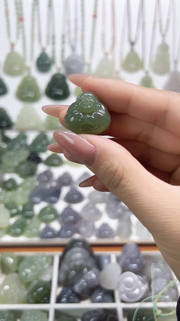 【闪购商品】和田玉（糖玉）颈饰未镶嵌抱抱佛吊坠