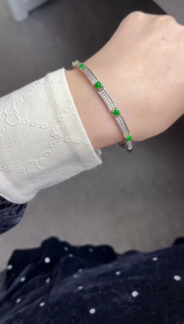 银S925镶嵌手镯翡翠