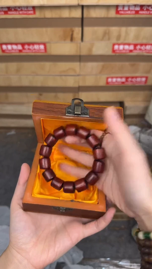 慈木器文玩阁血檀桶珠链接@@YS975