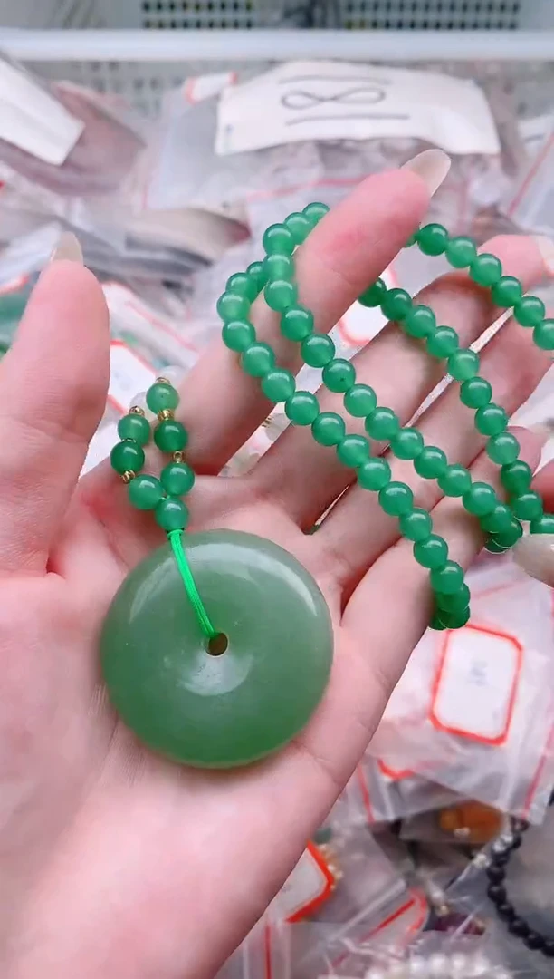 东陵石未镶嵌颈饰多样性发拍一发一