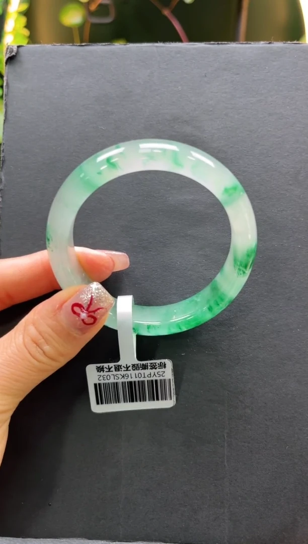 【闪购商品】石英质玉手镯未镶嵌+5354+艳艳