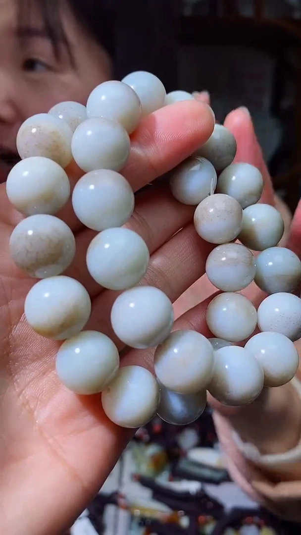 【闪购商品】和田玉手链未镶嵌14 拍一发一