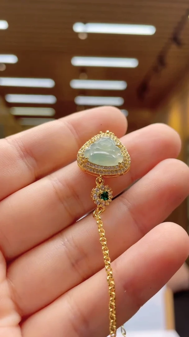 翡翠未镶嵌颈饰********506