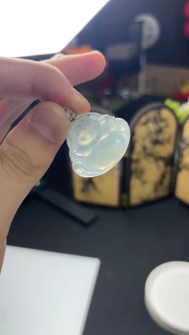 颈饰18K金镶嵌翡翠YM1109-2佛公