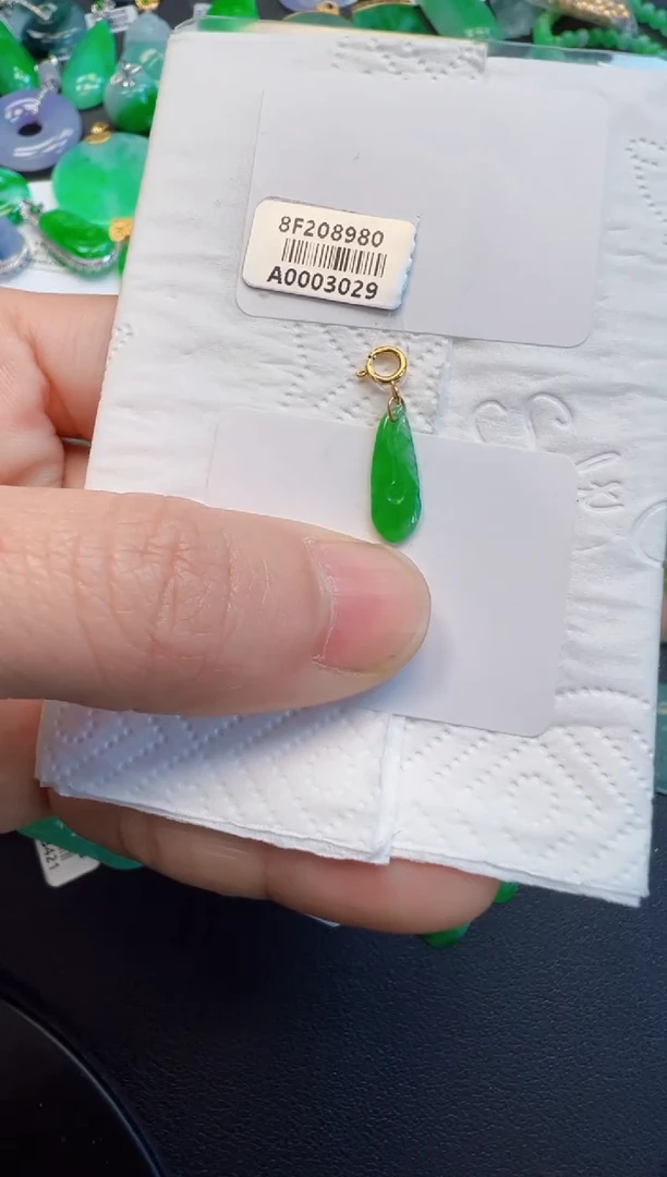 【闪购商品】翡翠吊坠(不含链)18K金镶嵌168