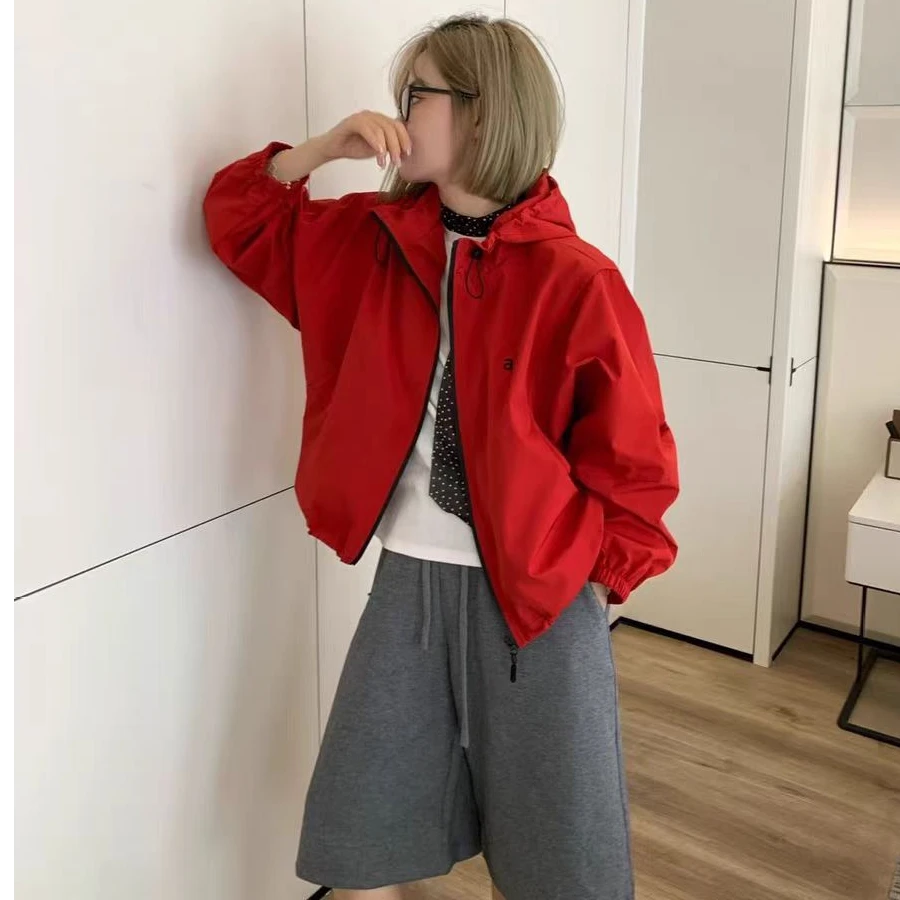 2025春常规袖常规连帽女刺绣防晒短外套时尚运动百搭韩版上衣ins