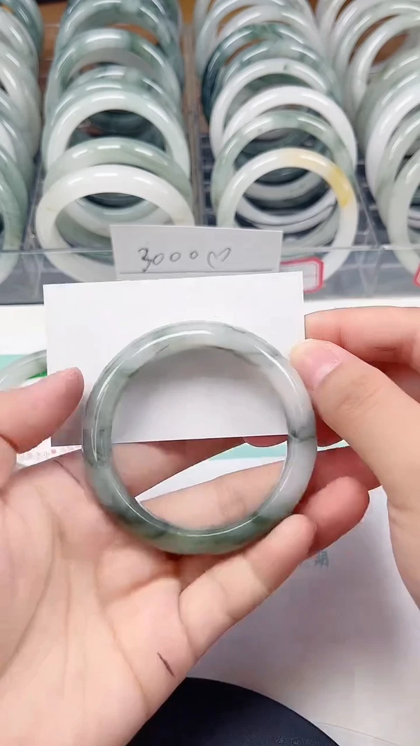 未镶嵌手镯石英质玉107-51/52