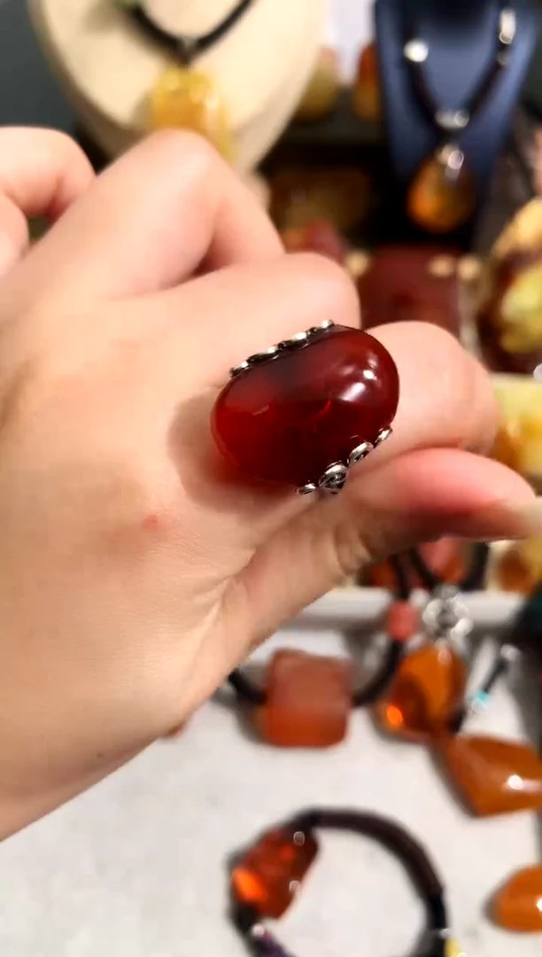 【闪购商品】蜜蜡裸石未镶嵌似玉
