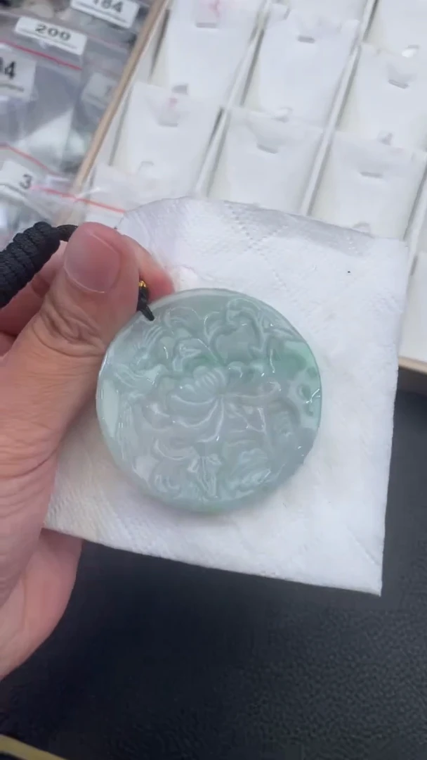 颈饰未镶嵌翡翠天然缅甸翡翠A货433