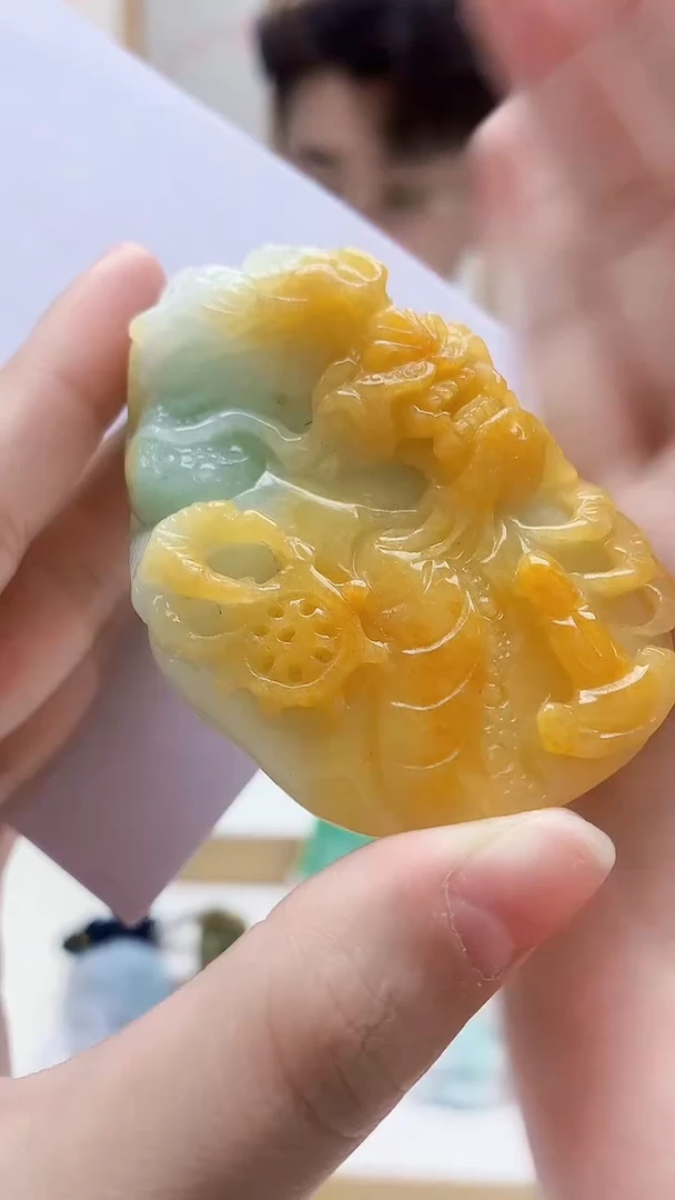 未镶嵌定制翡翠5140lr-毛货挂件189