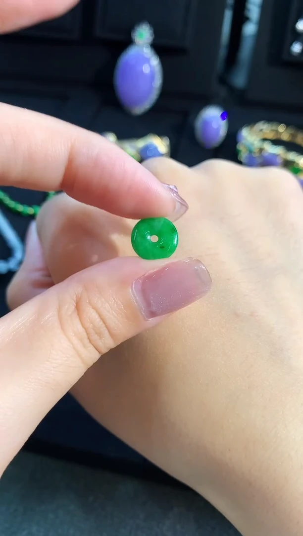 【闪购商品】翡翠颈饰未镶嵌吊坠