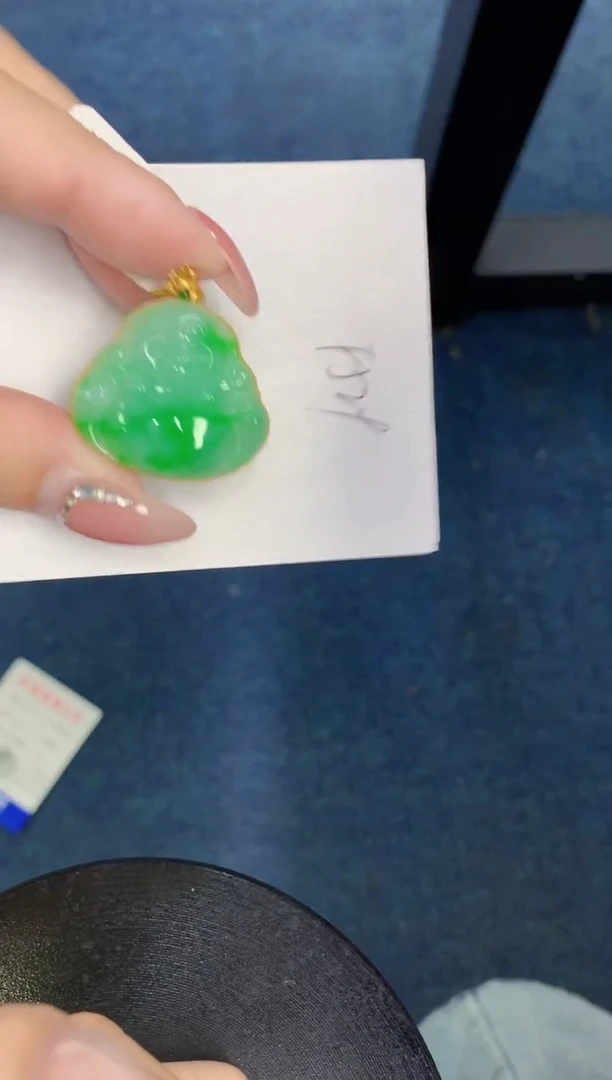 【闪购商品】翡翠颈饰18K金镶嵌000000000