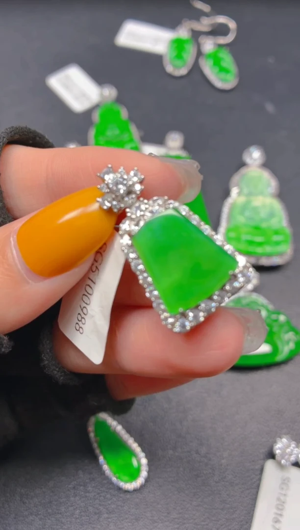 吊坠(不含链)银S925镶嵌翡翠1