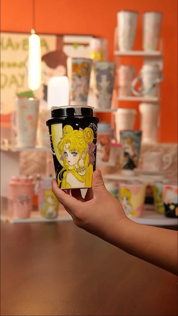 景德镇手工手绘文创陶瓷杯