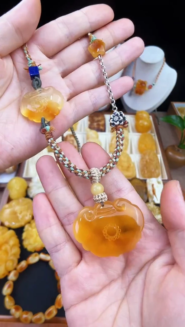 琥珀未镶嵌珠宝奇石柒月