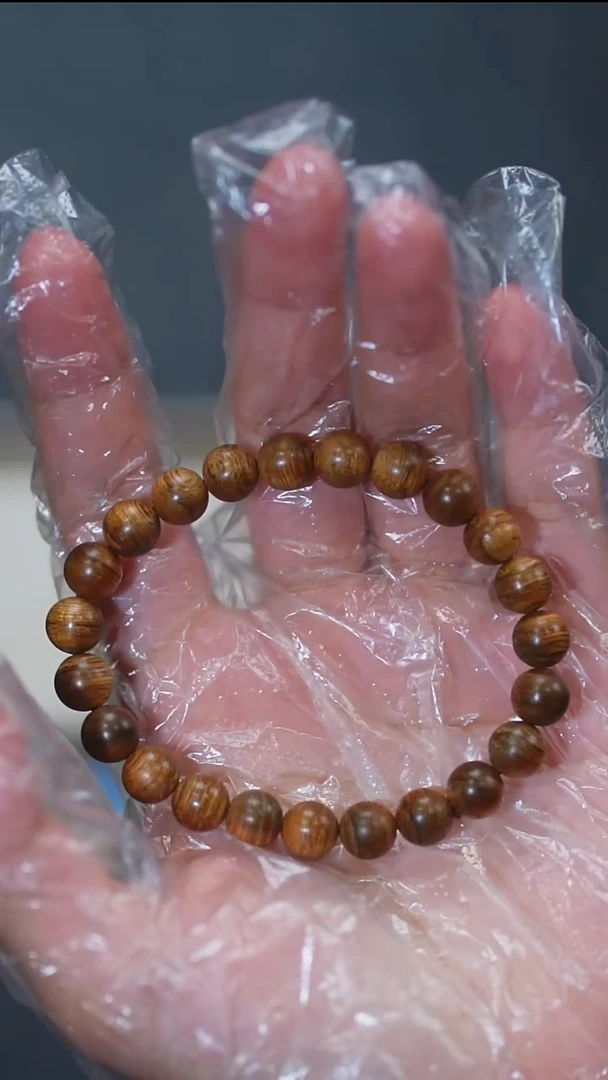 沉香沉香碎屑柬埔寨红油老料0.8单圈5.33克