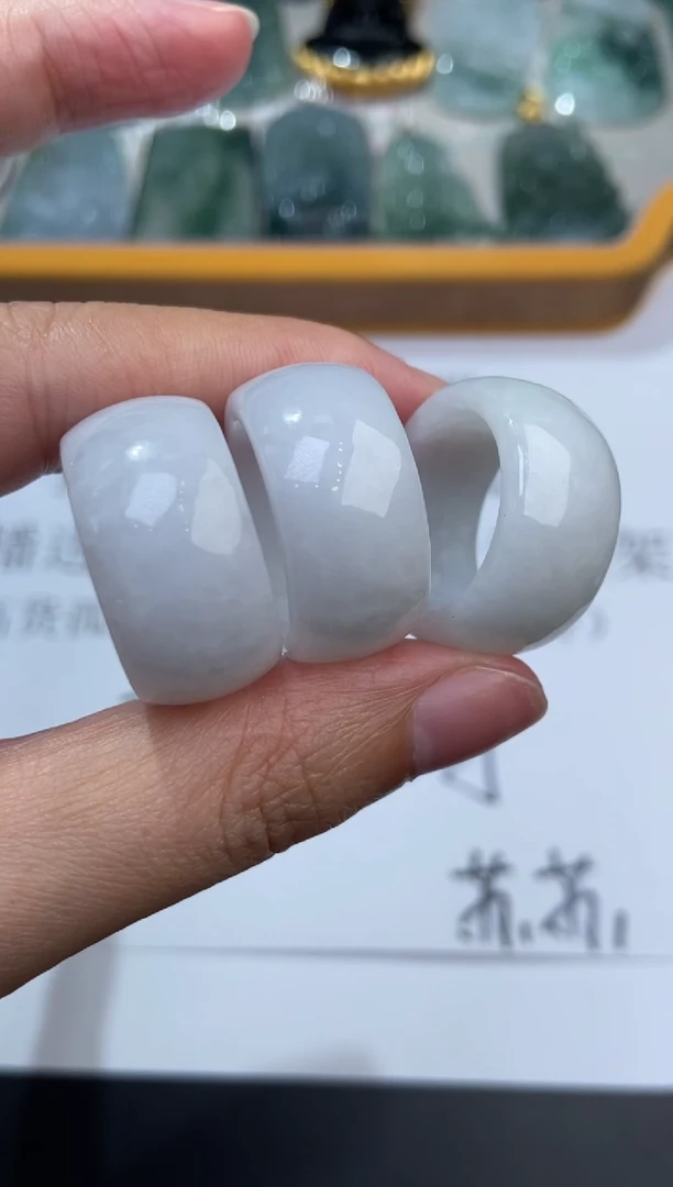 未镶嵌挂件翡翠378872  多人