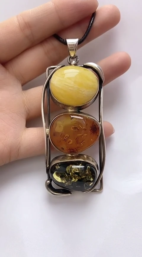 【闪购商品】琥珀裸石银S925镶嵌琥珀吊坠